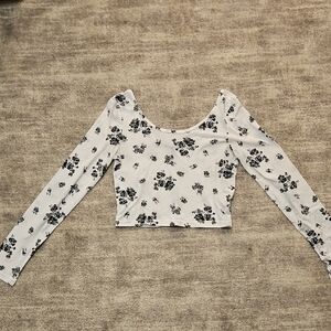 Nollie Black and White Floral Crop Top